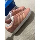 thumbnail image 1 of Adi - das GAZELLE J - Size 7 - Unisex, 1 of 6