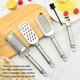 thumbnail image 4 of Mango de acero inoxidable Ralladores de alimentos Rebanadoras Molinillo de ensaladas Utensilios de mano Encimera de especias Accesorios de utensilios de cocina Guardurnaity HA009238-00B, 4 of 6