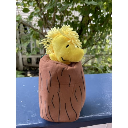 Peanuts Woodstock Stump Burrow - Squeaky/Crinkle Dog Play Toy