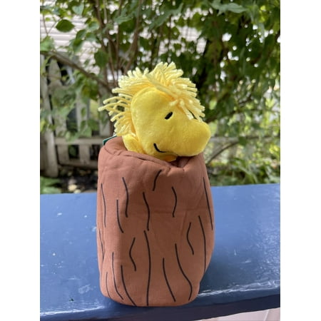 UPC: 0742797878706 | Peanuts Woodstock Stump Burrow – Squeaky/Crinkle Dog Toy