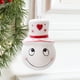 thumbnail image 4 of Adorno navideño de cerámica de muñeco de nieve | Decoración de mesa esmaltada en blanco de 8,5 x 7 x 5 cm | Bonita decoración navideña de escritorio | Adorno festivo para el hogar, el comedor, la, 4 of 6