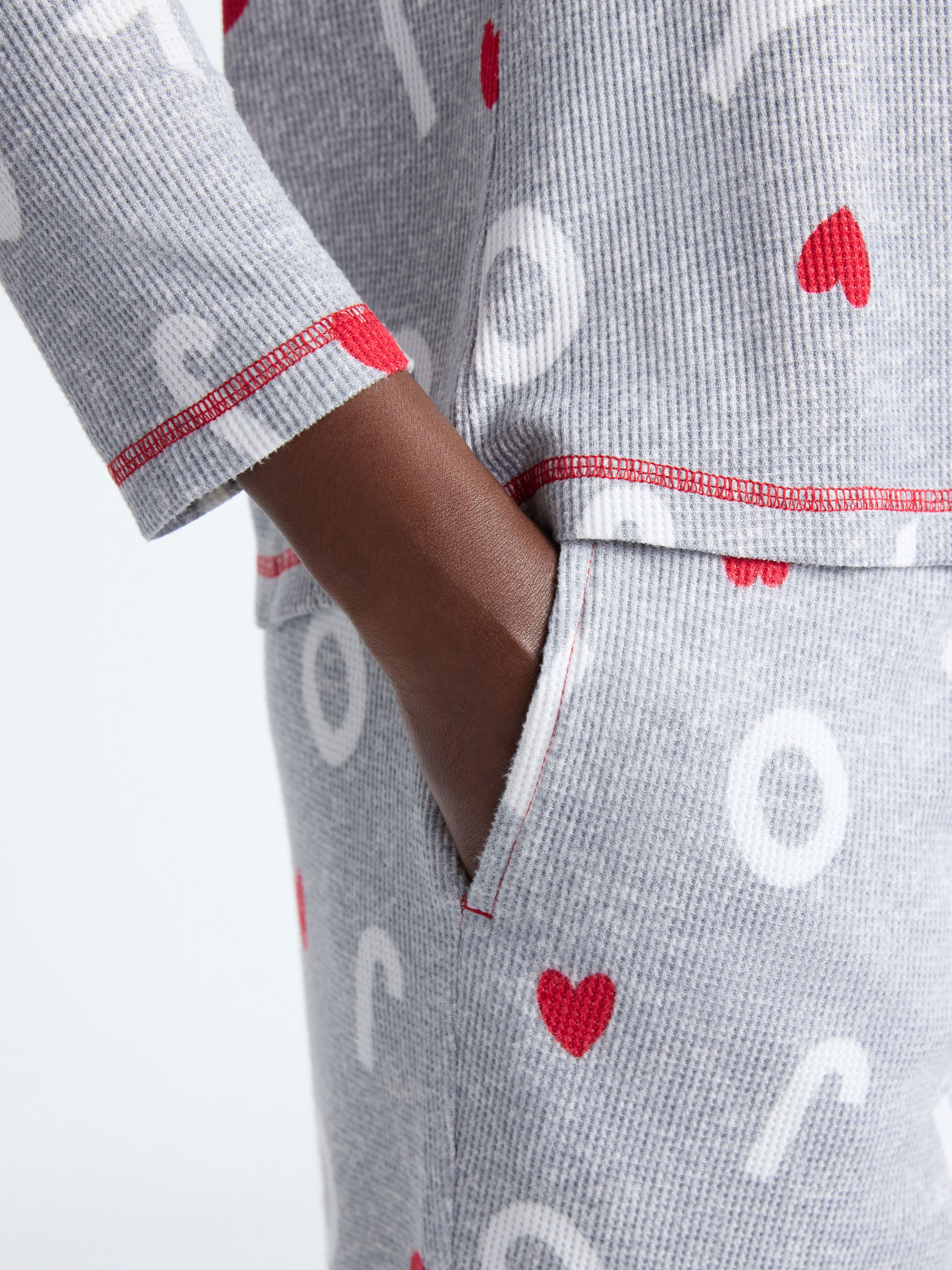Joyspun Women's Waffle Knit Long Sleeve Top and Joggers Pajama Set, 2-Piece, Sizes S-3X