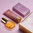 thumbnail image 4 of Set de perfume de regalo Gloria Vanderbilt No.1 Eau de Toilette 30 ml, 4 of 5
