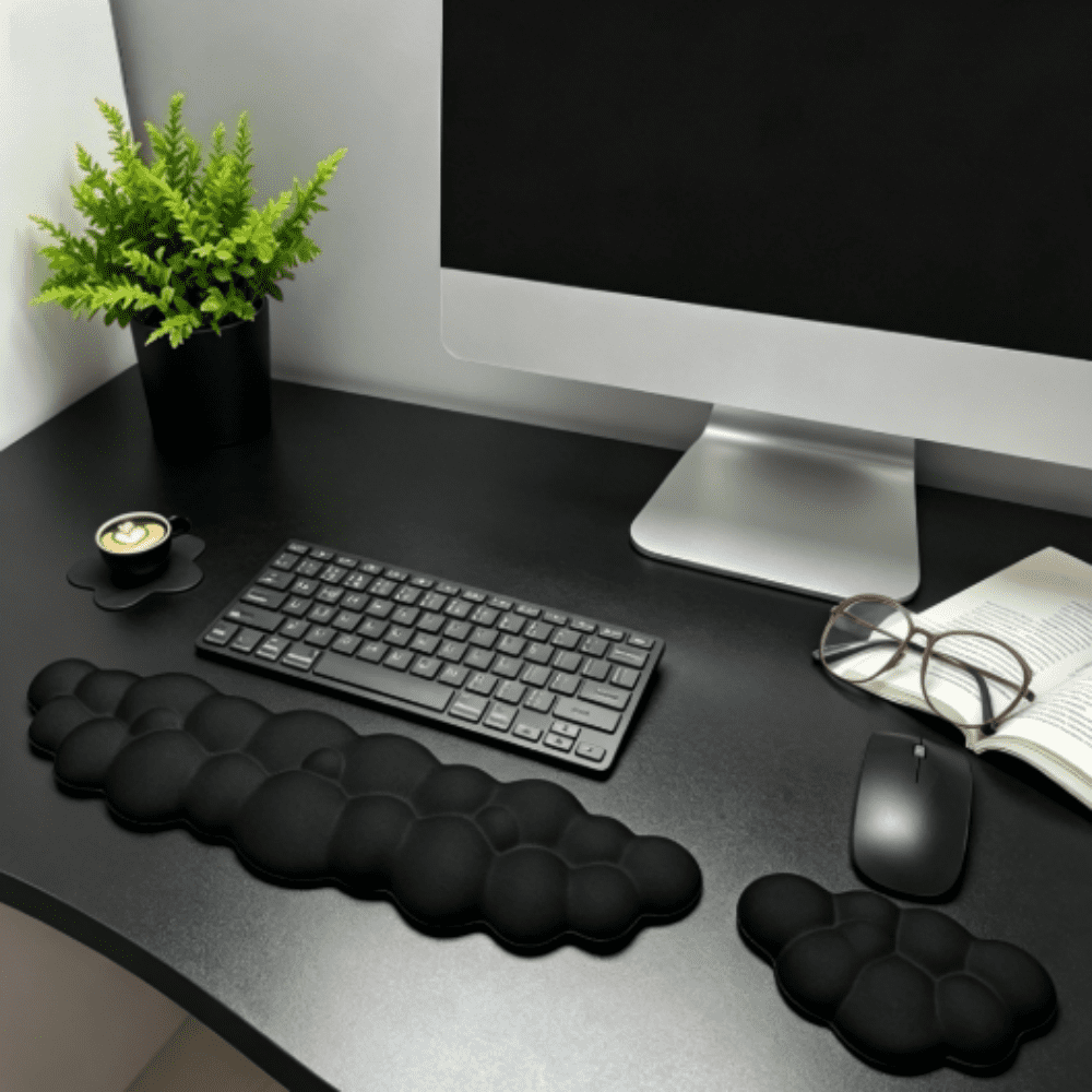 Cloud Wrist Rest,Cloud Mouse Pad With Wrist Rest,Ergonomic Mouse Pad Wrist Rest with Non-Slip Base For Keyboard and Mouse,Pain Relief