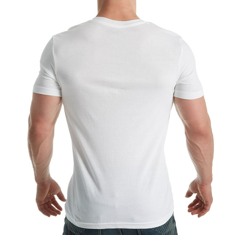 V-Neck T-Shirt – Pio Tavola