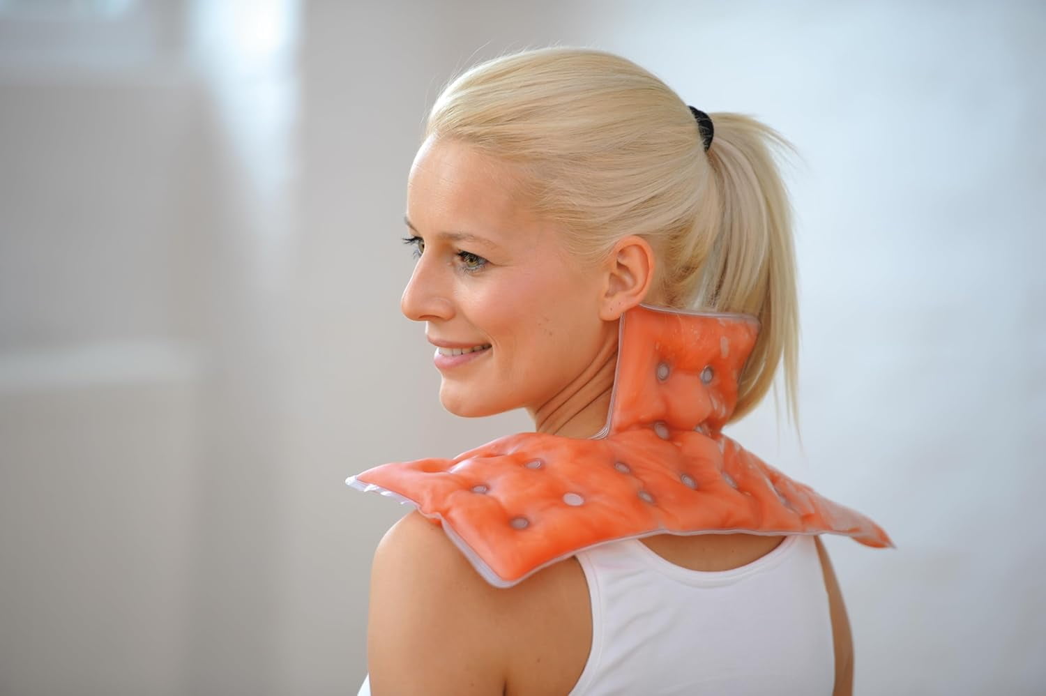 Sissel Vinotherm Hot Pad, Shoulder/Neck/Back, Radiates Dry Warmth, Natural Ingredients