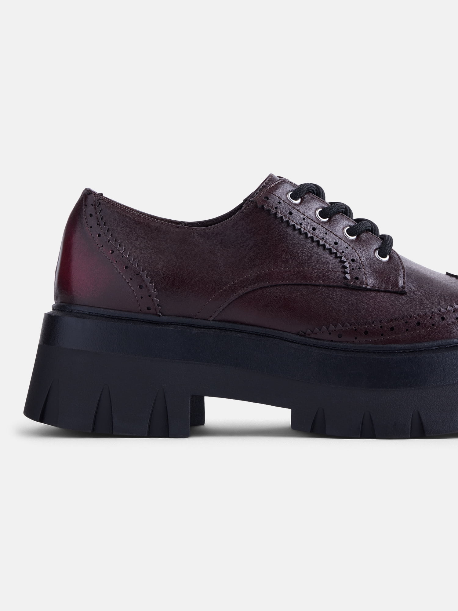 No Boundaries Women’s Chunky Loafers