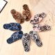 thumbnail image 2 of Pantuflas de leopardo con estampado de cruz gris para mujer, suaves y cálidas, para otoño e invierno (talla 36-37), 2 of 8