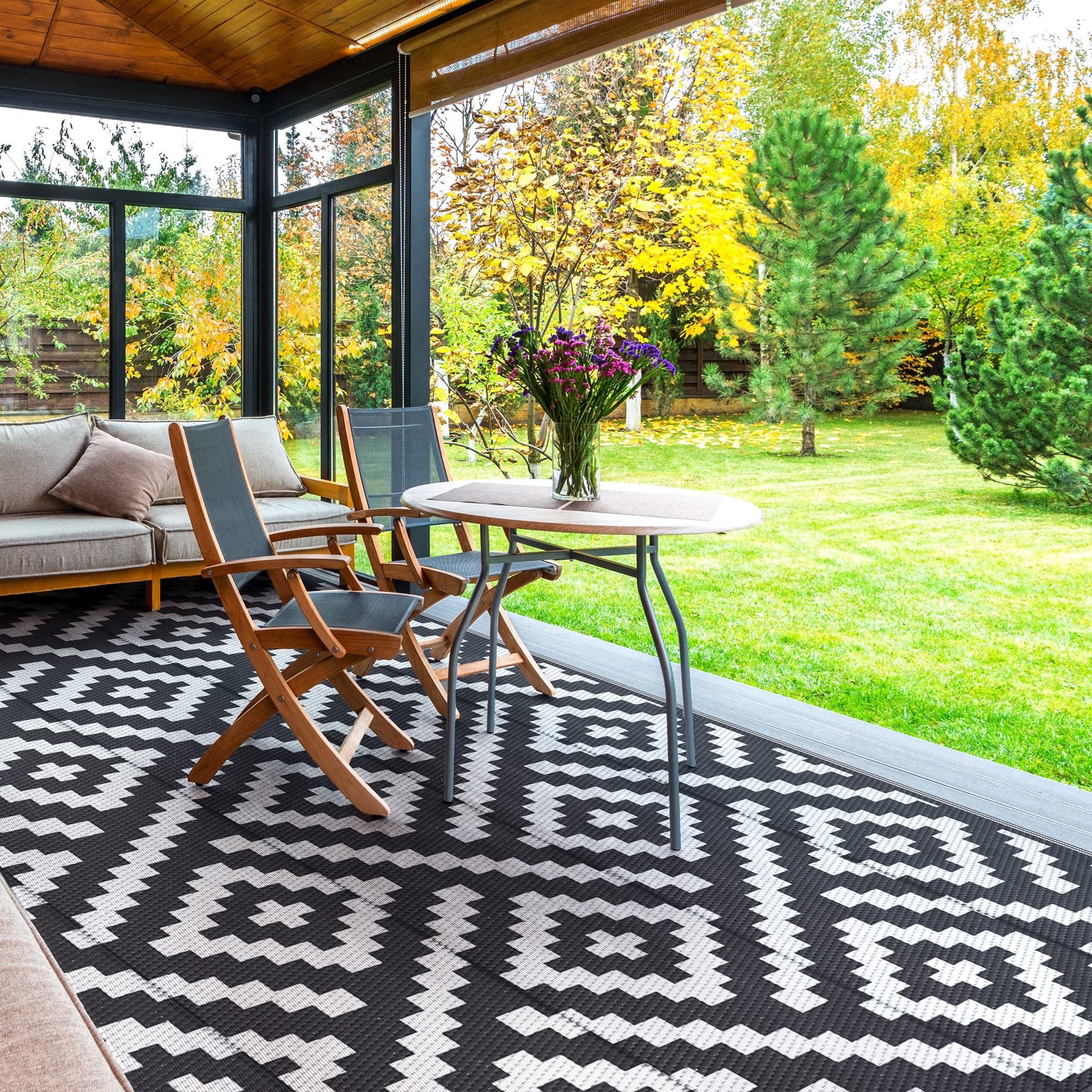 DEORAB 6'x9' Waterproof Reversible Outdoor Rug, Black & White photo 7