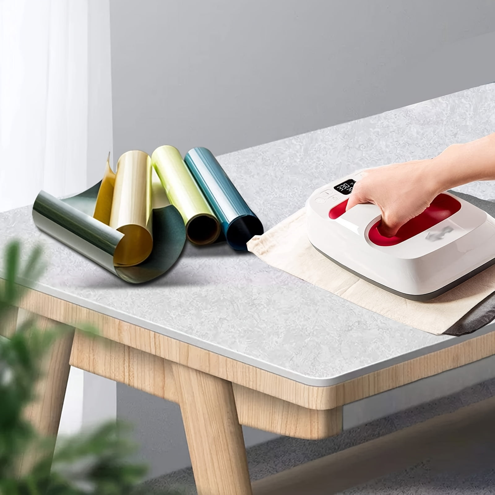 Foldable Heat Press Mat for HTV Crafts, Easy Pressing Heat Resistant Protective Mat, Craft Vinyl Iron-On Insulated Transfers
