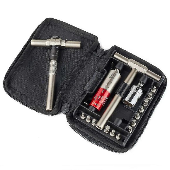 FIX IT STICKS Allt-i-ett 15-65 tum lbs momentnyckelsats med