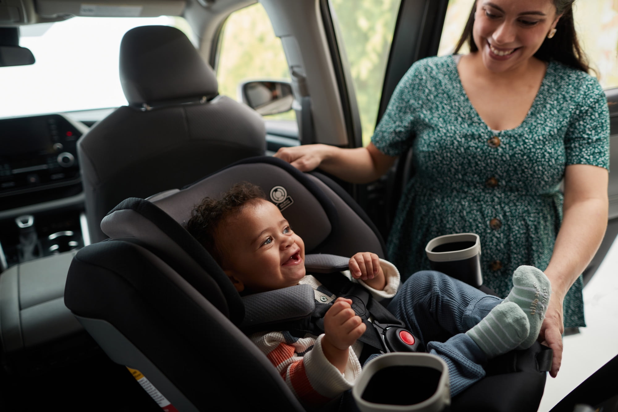 Safety 1st Turn and Go 360° Rotating All-in-One Convertible Car Seat