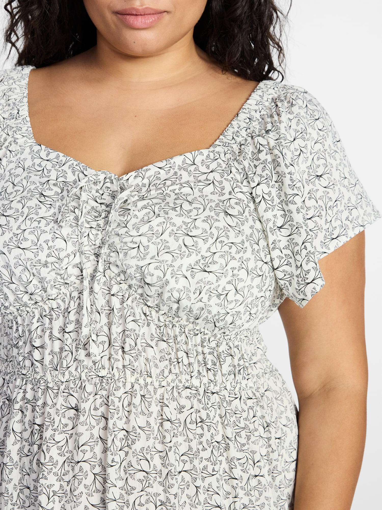 Terra & Sky Women's Plus Size Sweetheart Maxi Dress with Flutter Sleeves, Sizes 0X-4X