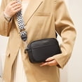 thumbnail image 4 of Bolso de mano de piel para mujer con correa ancha, bolso de hombro. Bolsos modernos con correa ancha para el hombro, color negro., 4 of 5