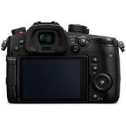 حزمة الكاميرا الرقمية بدون مرايا من طراز Panasonic Lumix DC-GH5S
