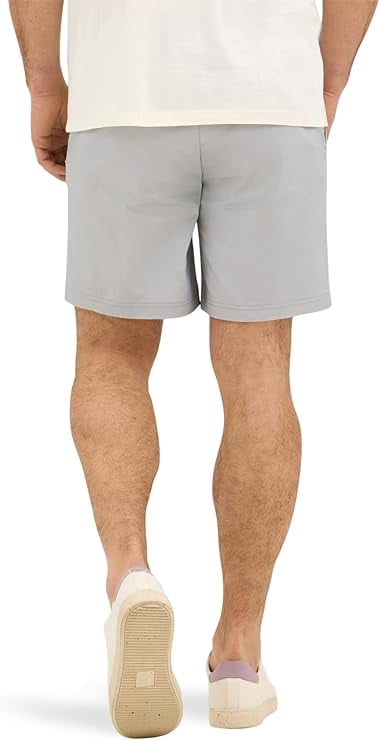 Lee Men's Extreme Motion Flat Front 7" Short (29-42)