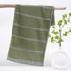 thumbnail image 2 of Fiudx Toalla de Microfibra, Suave y Absorbente, de Secado Rápido y Efecto Refrescante, Ideal para Deportes y Actividades Al Aire Libre, Tacto Cómodo, Reutilizable, Tamaño 34 X 74 Cm., 2 of 7