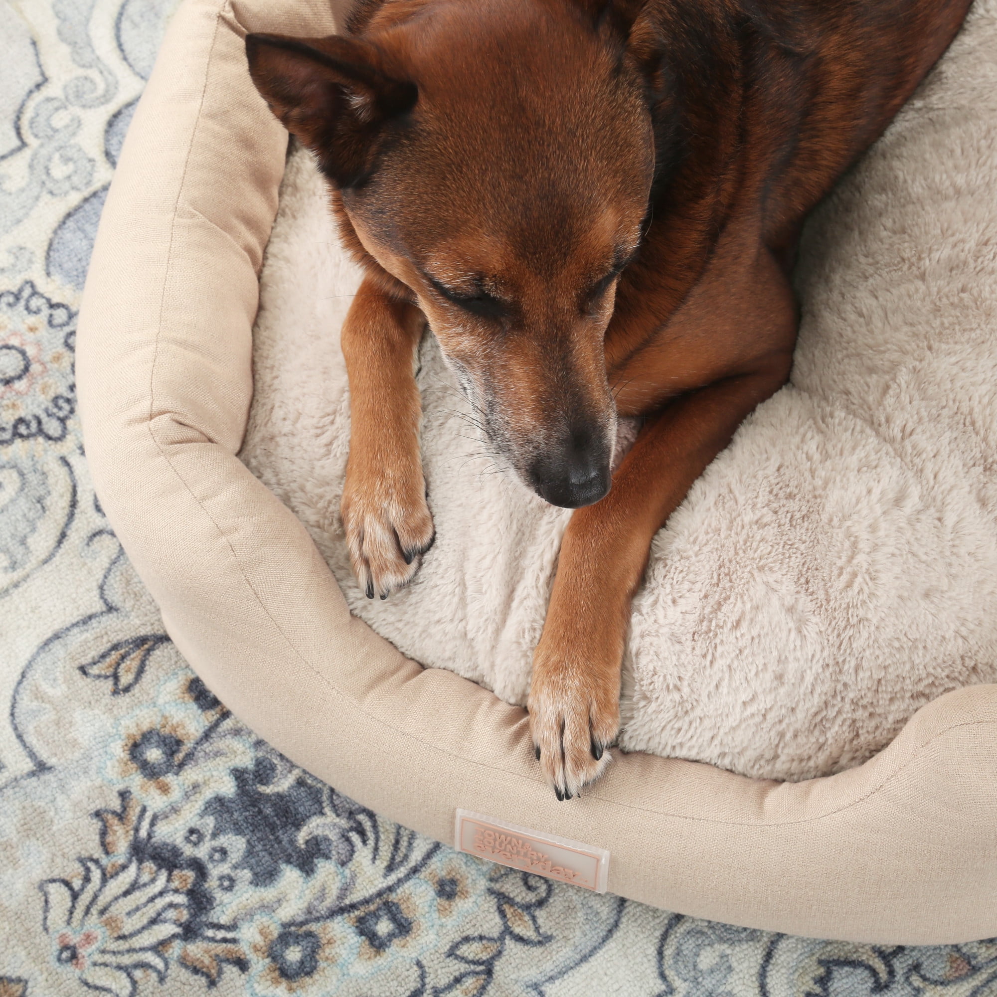 TOWN & COUNTRY EVERYDAY CuddleTown Faux Linen Comfy Cozy Cuddler Pet Bed, Supportive & Calming, Water Repellent, Non-Slip Bottom, Machine Washable Cover, Beige, XS 20"x14"x6"