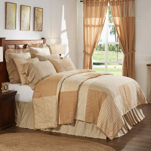 VHC Brands Camilia 3 Piece Quilt Set (1 Twin Quilt, 2 Standard Shams)