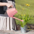 thumbnail image 3 of Regadera de tubo de plástico | Aspersor de jardín interior y exterior de caño largo | Plástico duradero engrosado | Empuñadura ergonómica | Capacidad de 1.2L | Llenado fácil | Riego versátil de, 3 of 5