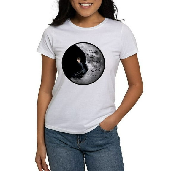 CafePress - Find The Magic Women'S Value T Shirt - Women's Classic T-Shirt