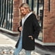 thumbnail image 4 of Chaqueta larga de polar con capucha para mujer, abrigo de felpa esponjosa de manga larga de talla grande, chaqueta de polar de peluche cálida, sudadera con capucha de invierno, cárdigan (XL), 4 of 5