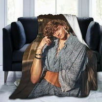 Gavin Casalegno Blanket Soft and Warm Lightweight Fluffy Throws Blankets Rug Carpet Gift for Beach Yoga Bedroom Living Room Decoration Sofa Camping Trip Dorm Decor All Season