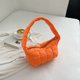 thumbnail image 5 of Bolsas de hombro para mujer Bolsa de compras de color sólido simple acolchado de tela (naranja) Hugtrwg Para Estrenar, 5 of 9