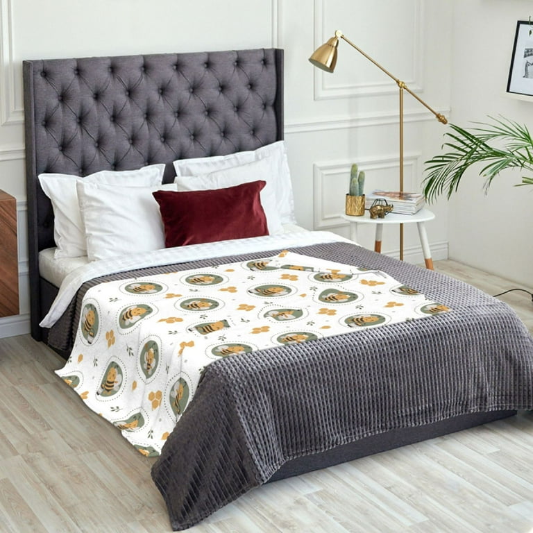 XMXT Throw Blankets Cute Bee Honey Print Bed Blanket for Bedroom