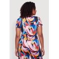 thumbnail image 4 of Women's Plus Size Abstract Print Short Sleeve Crop Top, 4 of 4