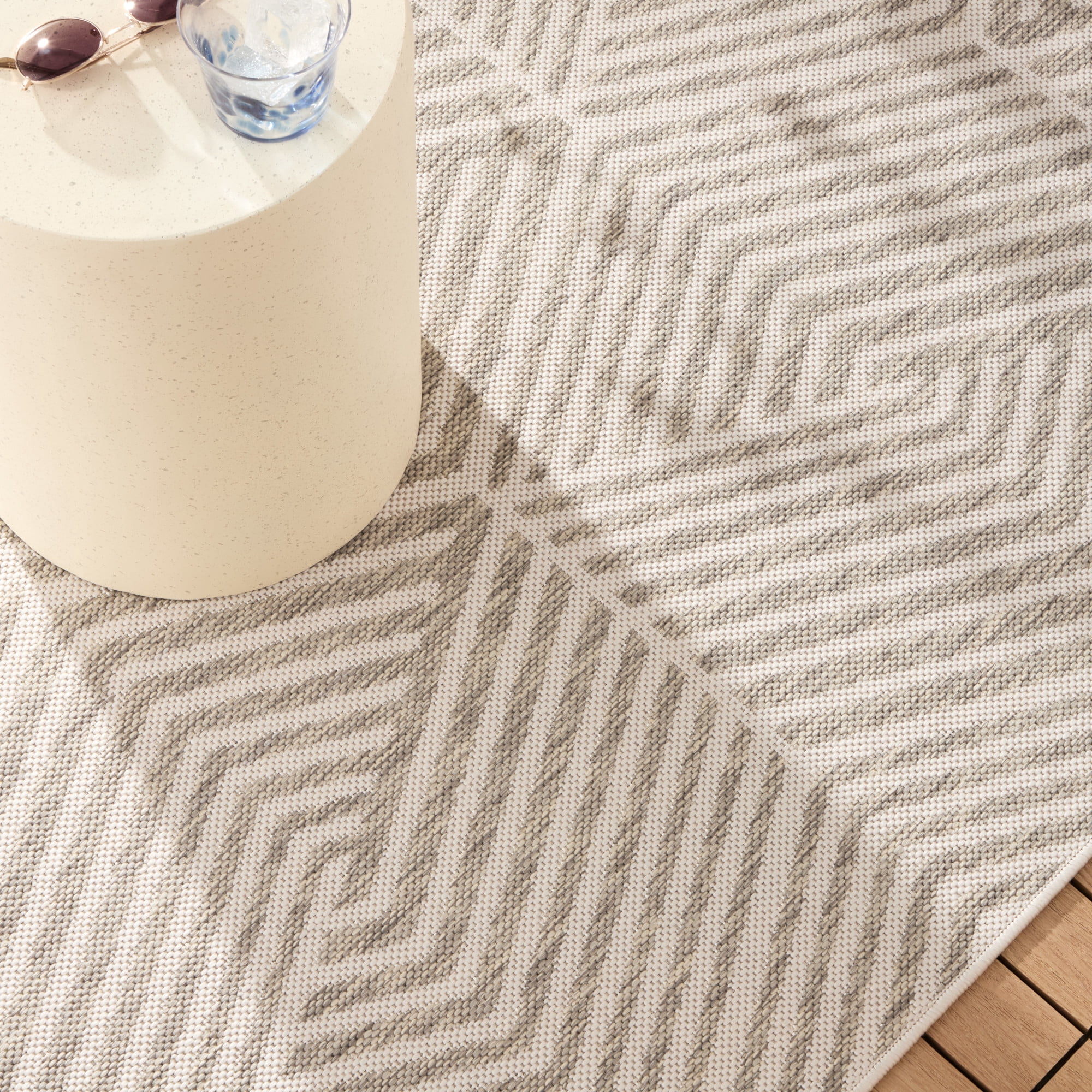 NICOLE MILLER NEW YORK Patio Country Ombre Geo Indoor Outdoor Area Rug, UV Fade Resistant, Low Pile, Grey/Cream, 9'2"x12'5"