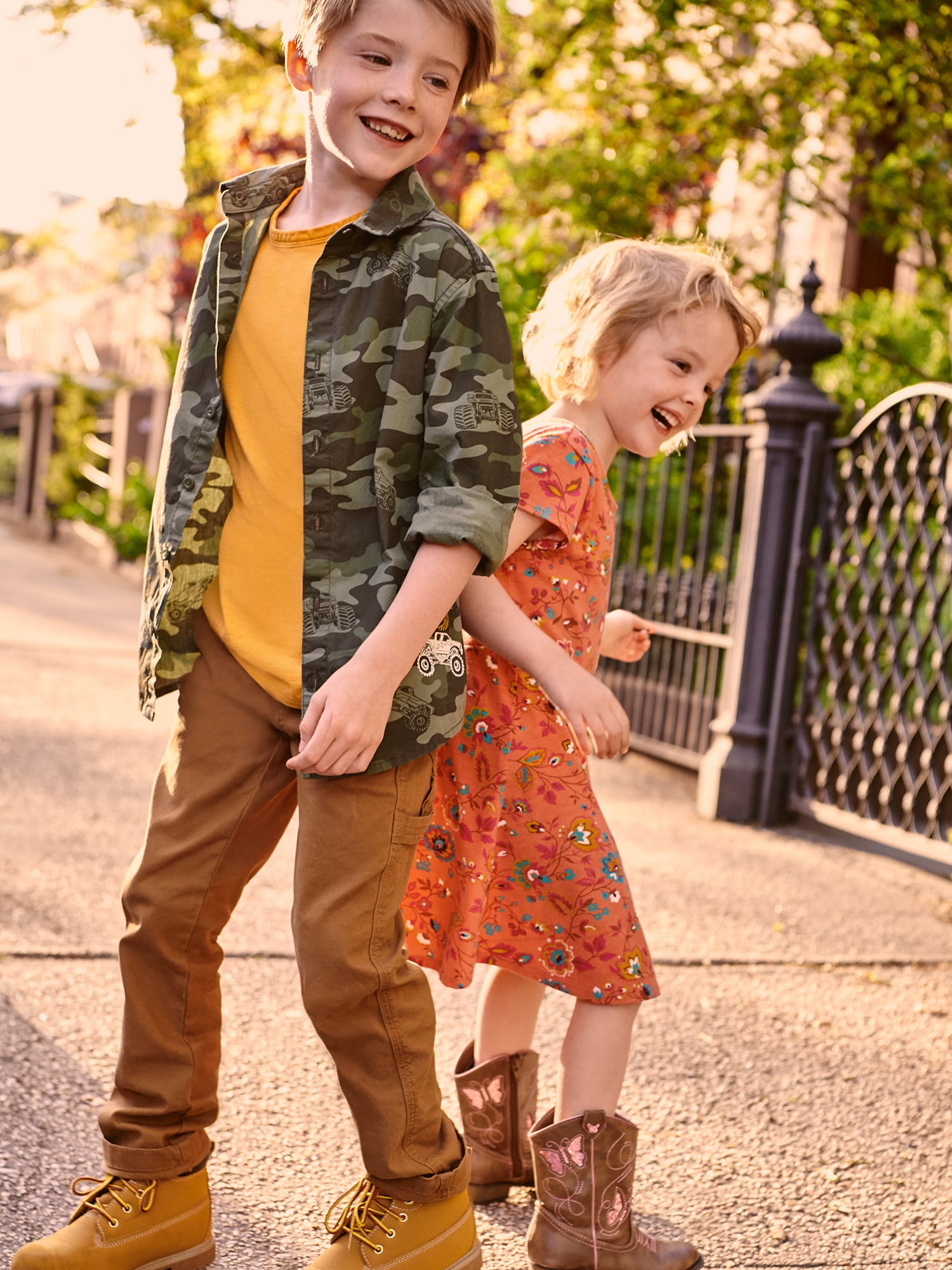 Wonder Nation Boys Denim Carpenter Jeans, Sizes 4-18 & Husky