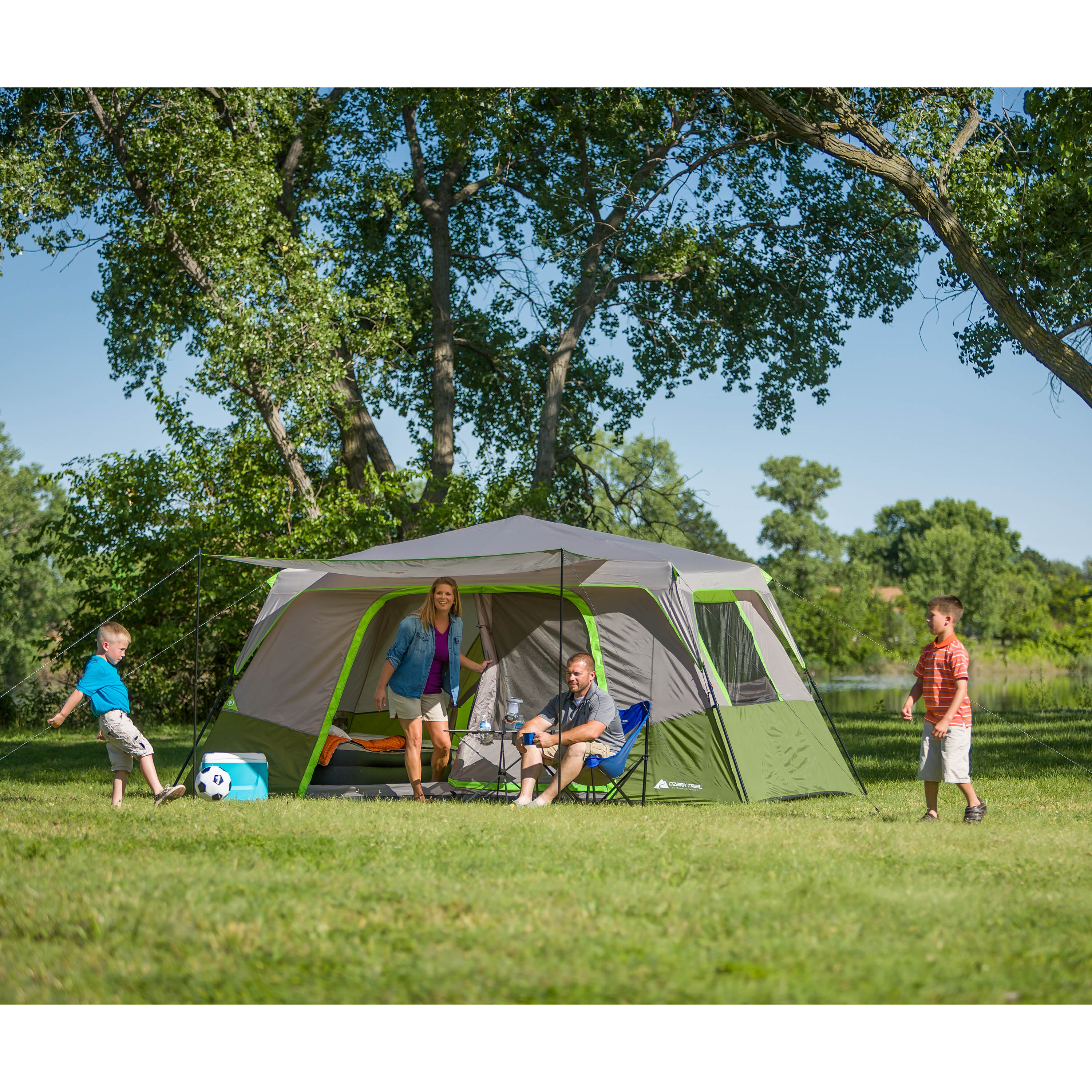 Carpa instantánea tipo cabaña para 11 personas con habitación privada, Ozark Trail 6