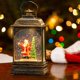 thumbnail image 4 of Fiudx Farol de Aceite Navideño, Luz Led Decorativa, Diseño a Pilas, Decoración Festiva, Multifuncional, Ideal para Mesas o Estantes, Efecto de Iluminación Cálida, 13,5 Cm X 7 Cm., 4 of 7