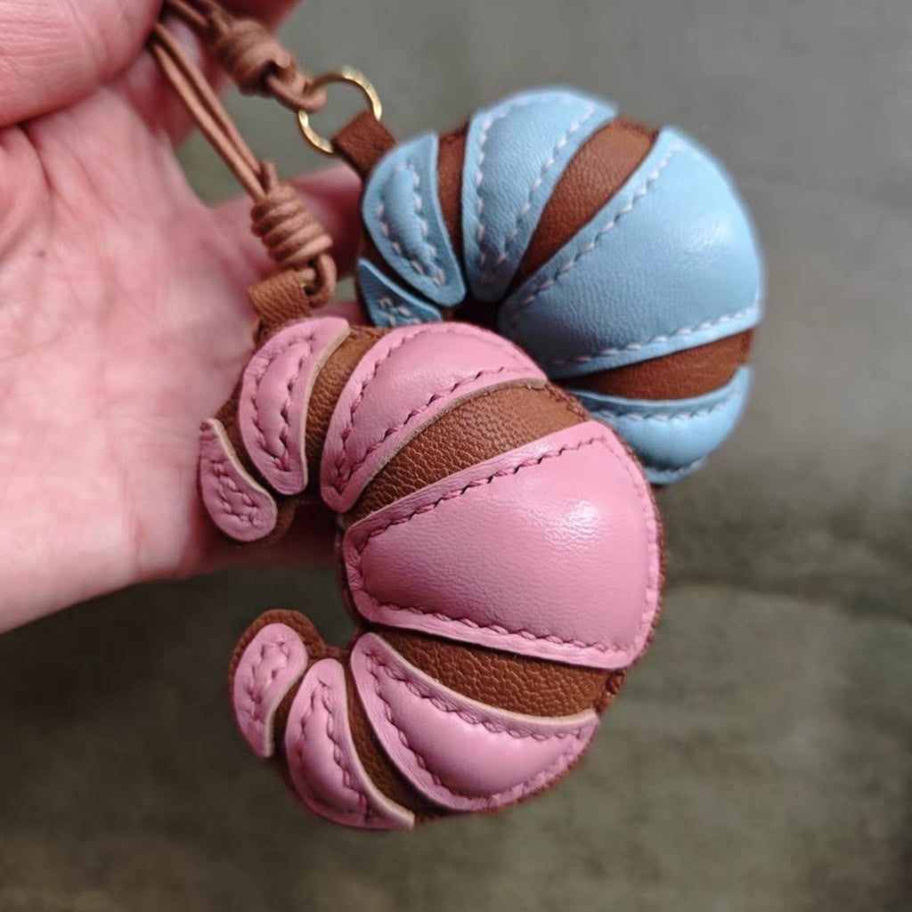 WINDLAND Elegant Croissant Shaped Bag Charm Stylish Food Pendant Key Ring Handmade Keychain Accessory for Trendsetters