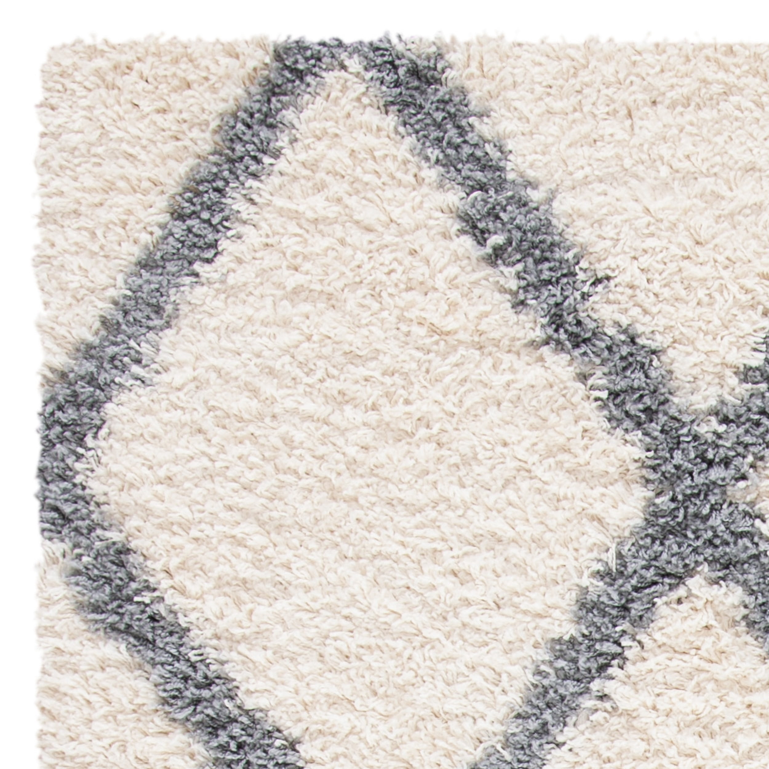 SAFAVIEH Venus Quincy Geometric Trellis Shag Area Rug, Ivory/Grey, 5'3" x 7'6"