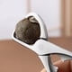 thumbnail image 5 of Injueey Abrazadera para rebanada de de té, herramienta para rebanar, seguridad multipropósito a prueba de herrumbre, sin rebabas para Cocina y Comedor, 5 of 6