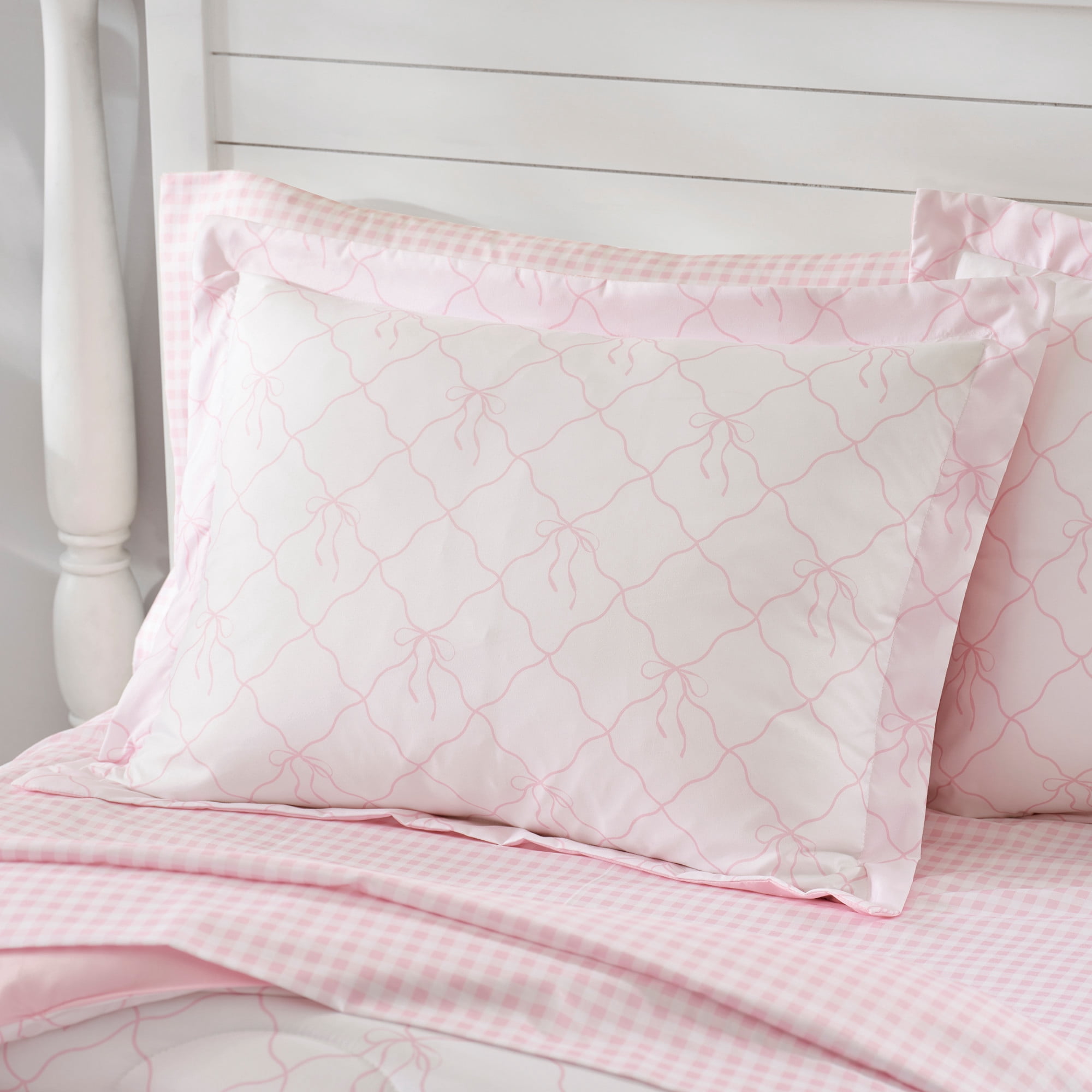 Dream Factory 7-Piece Bow Trellis Bed in a Bag, Pink, Full
