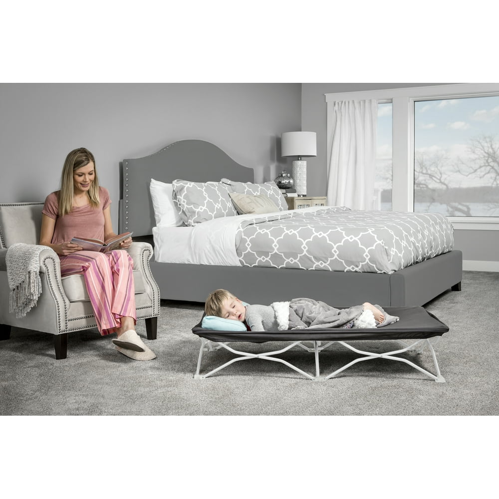 Regalo Porttable Toddler Cot