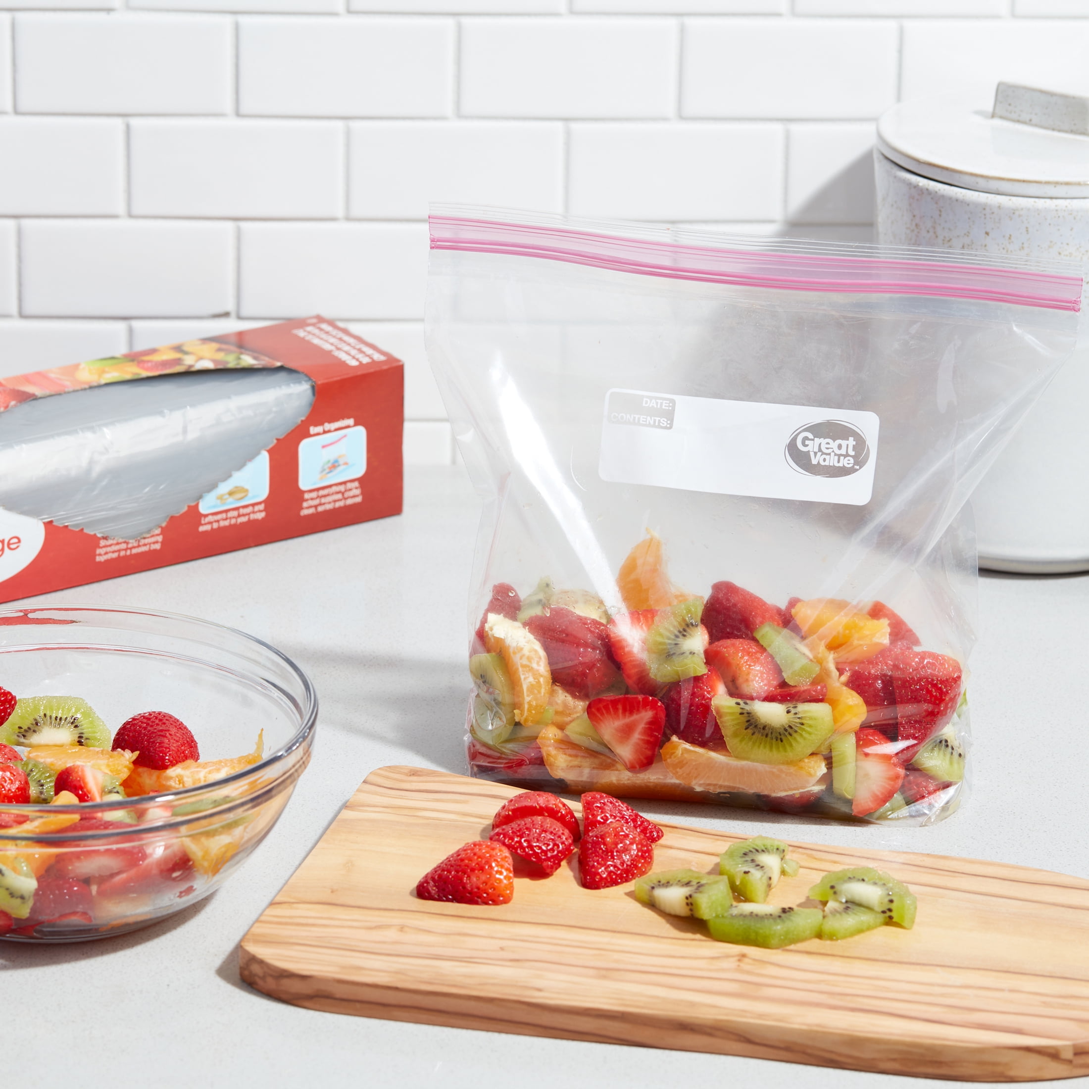 Ziploc® Double Zipper Gallon Storage Bags - Large Size - 3.79 L - 10.56  (268.29 mm) Width x 10.75 (273.05 mm) Depth - 2.70 mil (69 Micron)  Thickness - Clear - Plastic - 250/Carton - Food, Vegetables, Fruit,  Cosmetics, Yarn, Business Card, Map, Meat