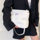 thumbnail image 1 of Bolso cruzado de plumón para mujer, bolso de compras femenino de gran capacidad (blanco), 1 of 7