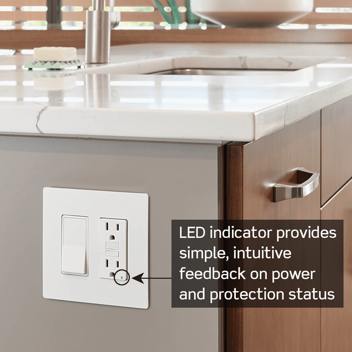 Leviton GFCI Receptacle in White — UL Listed for US Residential Electrical Code Compliance, Drop-in NEC-Standard Wiring