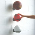 thumbnail image 4 of Support de Ballon de Sport Mural Présentoir de Ballon en Acier (Noir), 4 of 5
