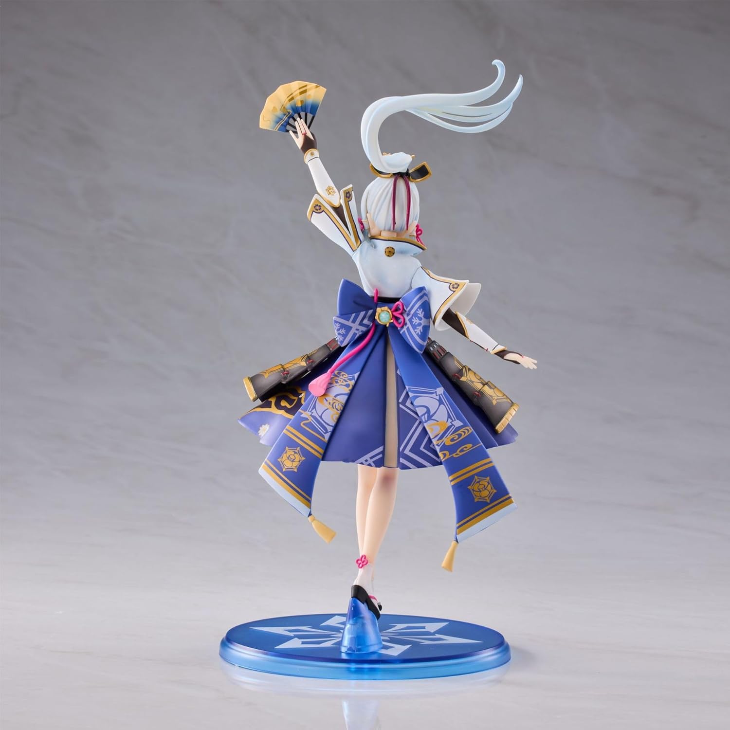 New Genshin Impact Figures, Kamisato Ayaka Figure Statue 25cm/9.8cm Figurine Toys Anime Model Game Character Statue Toy Collection Decoration Gift (Kamisato Ayaka B)