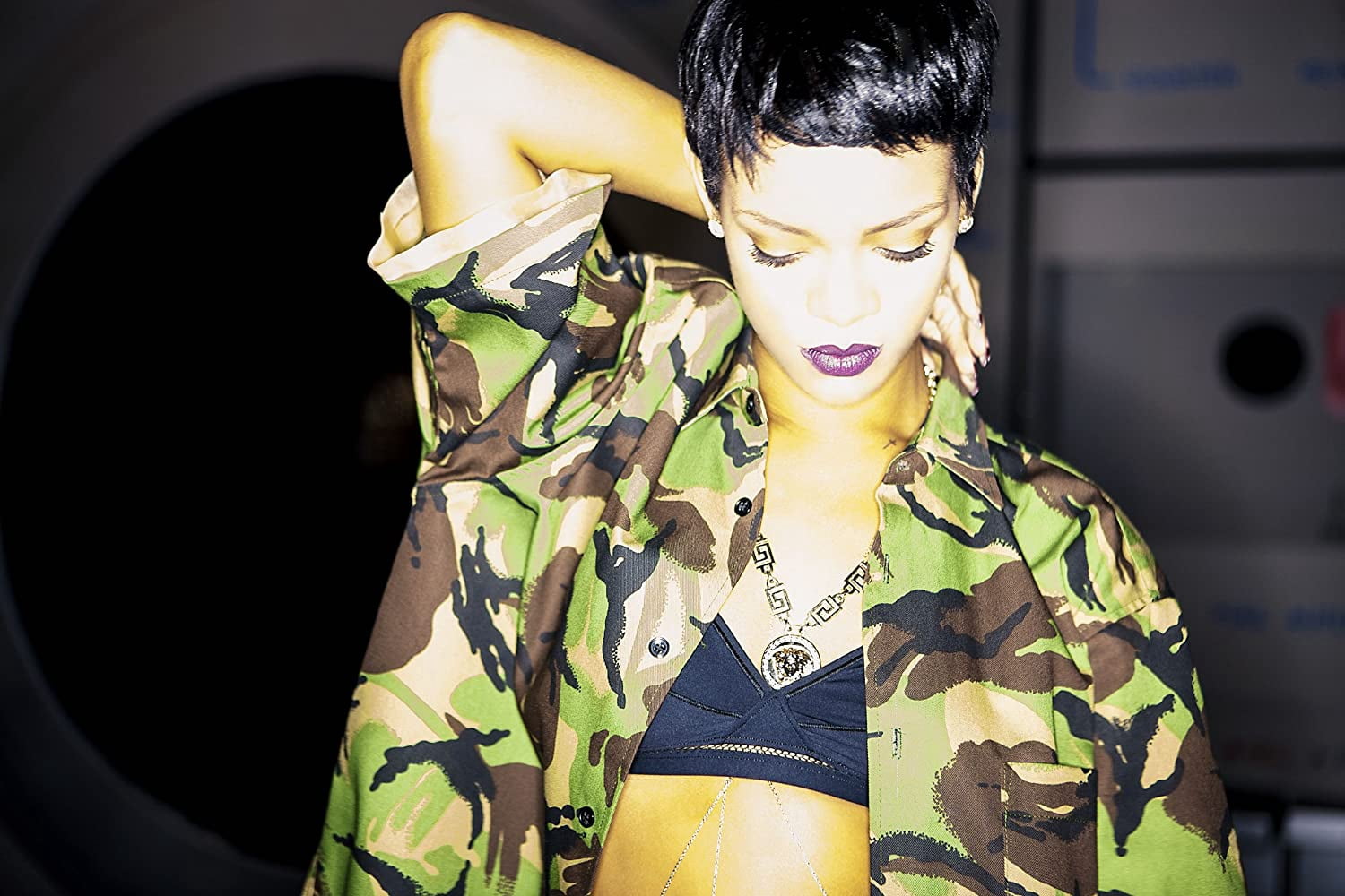 Rihanna - Unapologetic [Deluxe Edition] [CD/DVD] - Music & Performance - CD