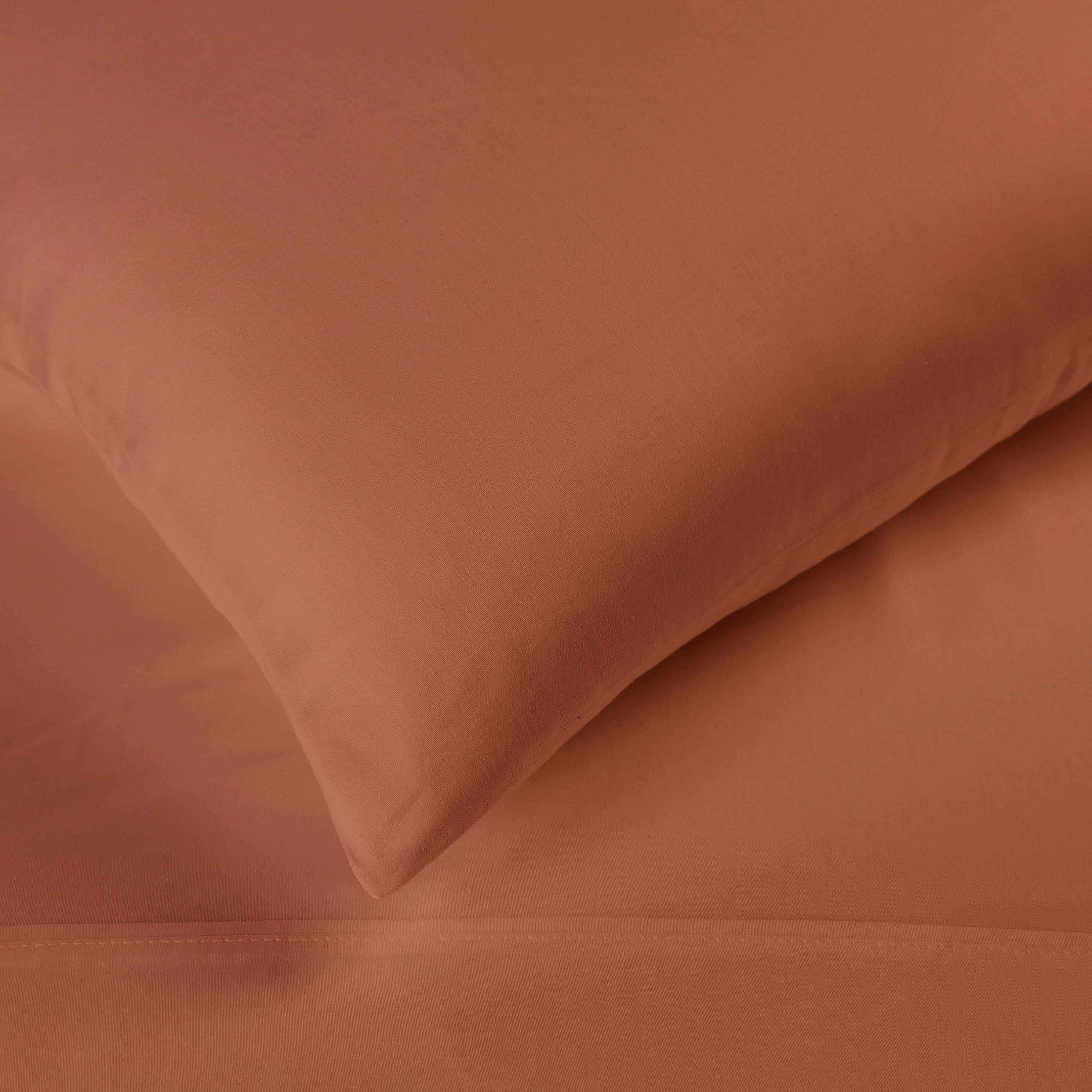 Superior Egyptian Cotton 300 Thread Count Pillowcases, Set of 2, King, Pumpkin