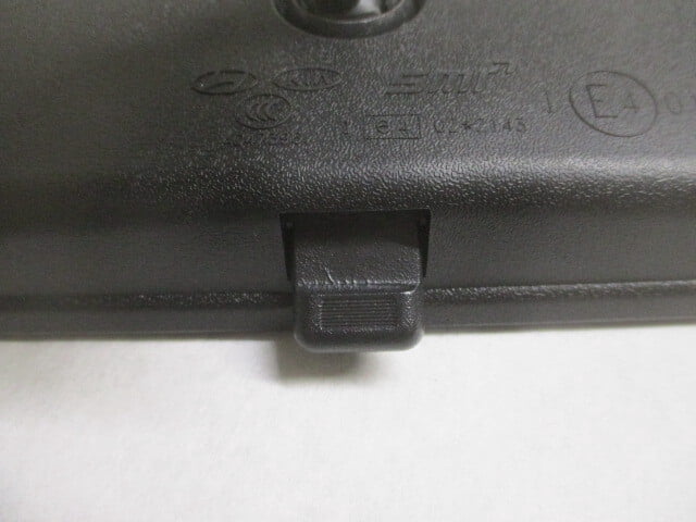 Pre-Owned Kia Optima Sedona Rondo Manual Rear View Mirror OEM LKQ - Verify Specific Vehicle Fitment In Description - (Good)