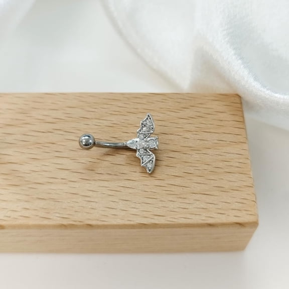 GHRTGR-16G Bat Eyebrow Ring for Women Surgical Steel Sparkling CZ Diamond Eyebrow Tragus Cartilage Studs Multifunction Piercing Barbell Dainty Body Piercing Jewelry