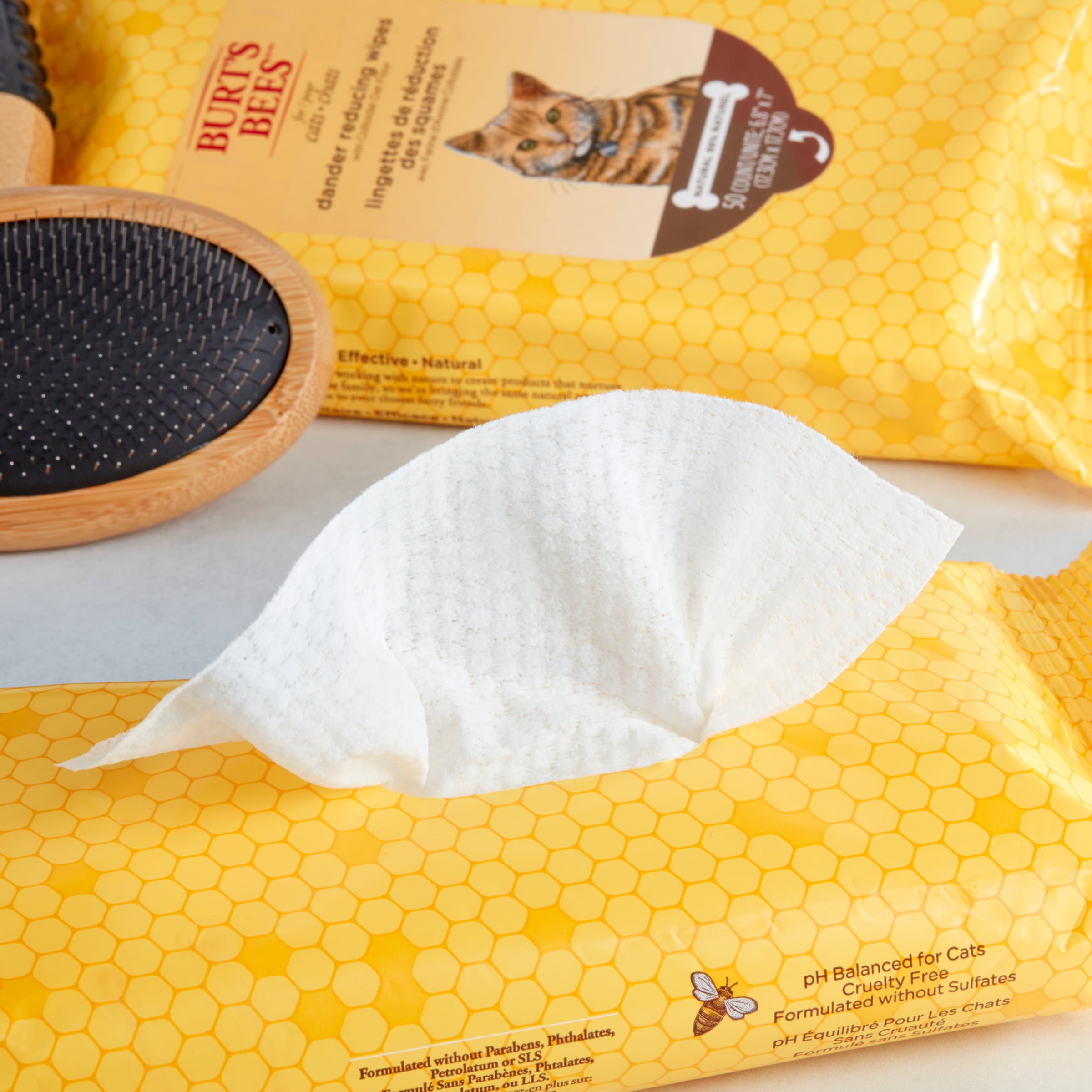 Burt s Bees Dander Reducing Unscented Grooming Wipes for Cats 50 Wipes Walmart