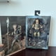 thumbnail image 2 of NECA-figura de acción de jabalí, Ahab, anciano, chamán, UlOscar, explorador, Kokor, sala de batalla, DrSoned City, cazador de jungla, depredadores perdidos, 2 of 5